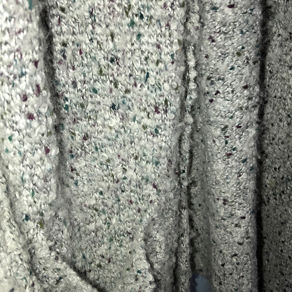 Sweater - Picture 2 of 2